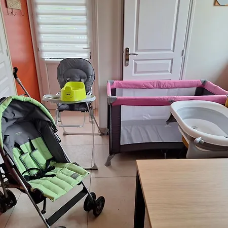 בית כפרי Maison Individuelle Avec Jardin Clos Et Recharge Electrique A - Fr-1-497-247 *